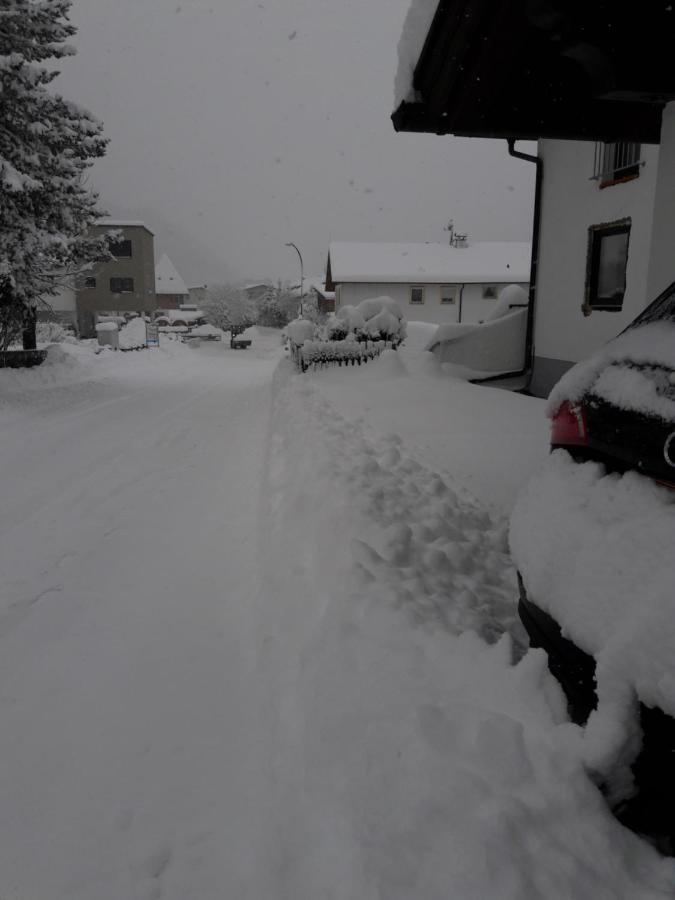 Poell