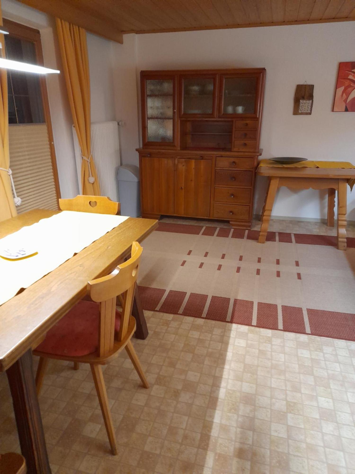 Poell Apartment