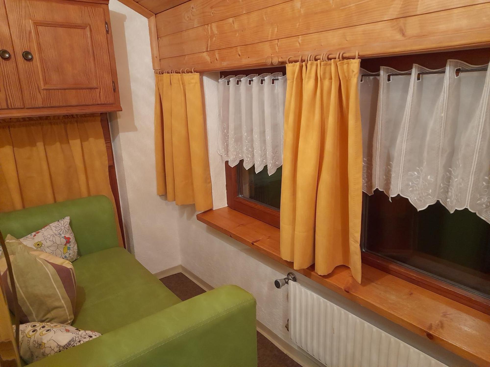 Poell Apartment *